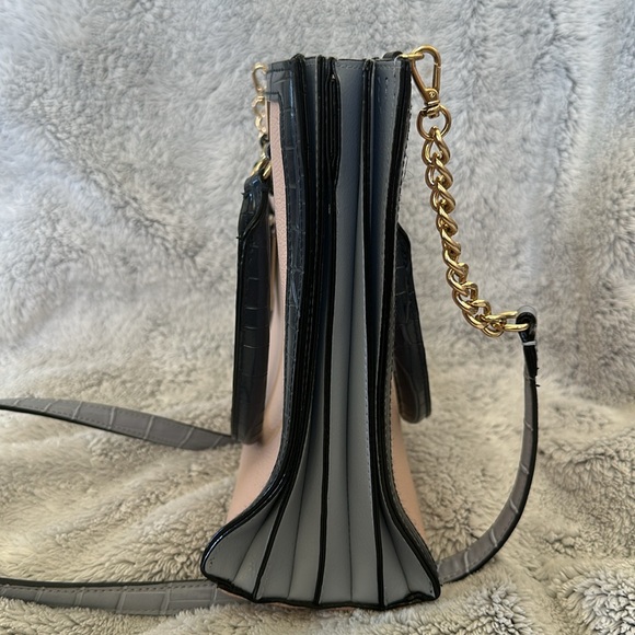 Victorias Secret Crossbody - Picture 7 of 9